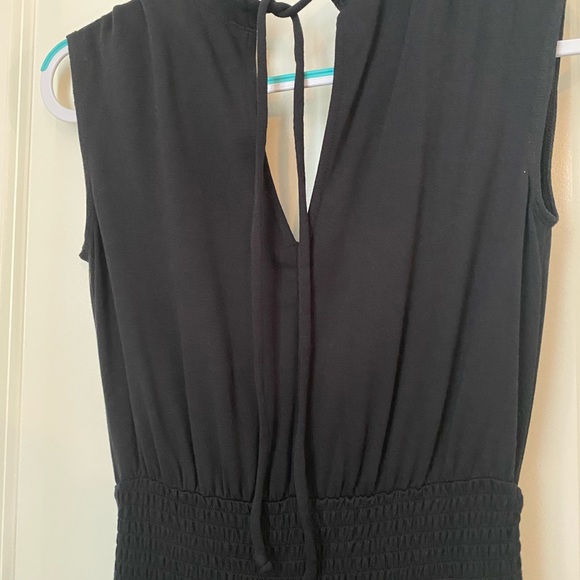CAbi Downtown jumpsuit-black- fits like a size 4 - Picture 8 of 8